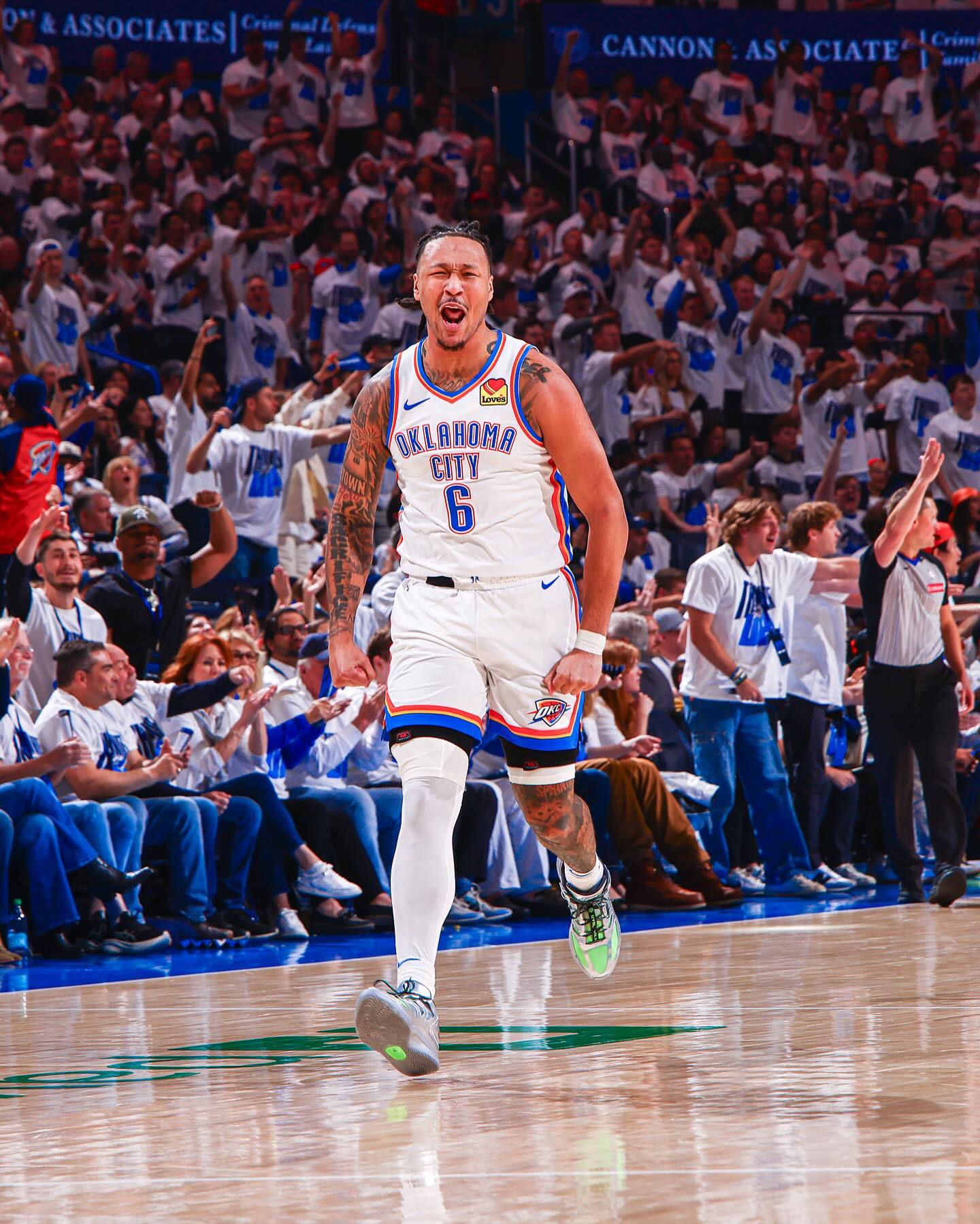 九游教练-灰熊主场横扫灰狼领跑西部的简单介绍